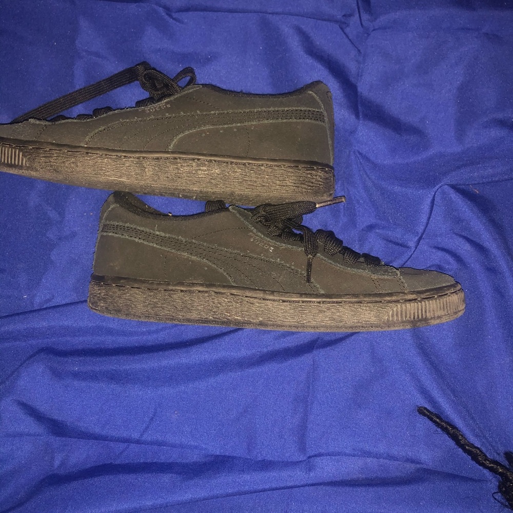 Puma sneakers